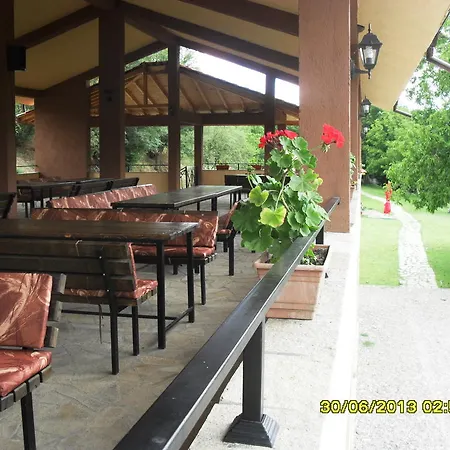 Parco vacanze Perperеshka River 2*