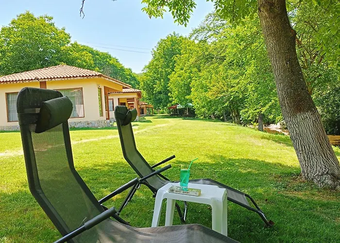 Perperеshka River Holiday park 2*