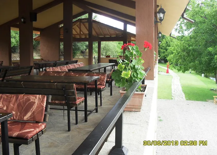 Holiday park Perperеshka River 2*