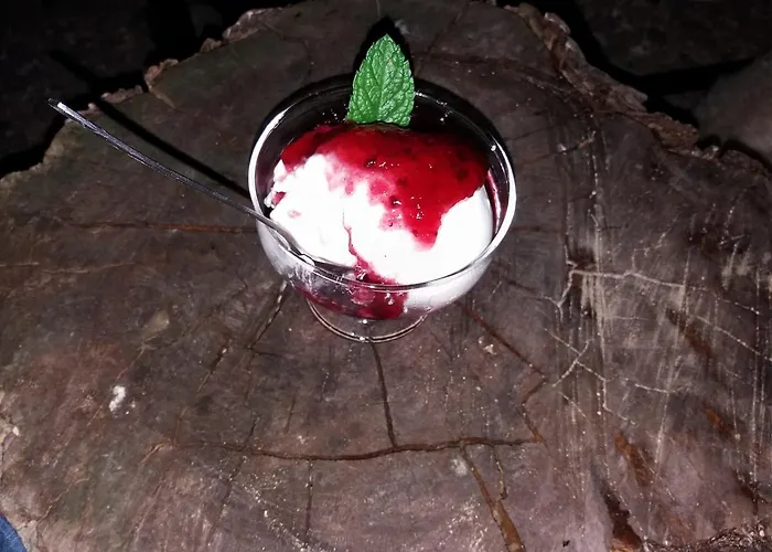 Holiday park Perperеshka River Stremtsi